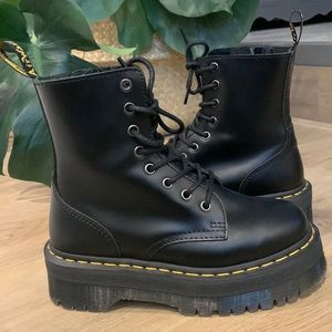 Doc Martens Jadon Platform
